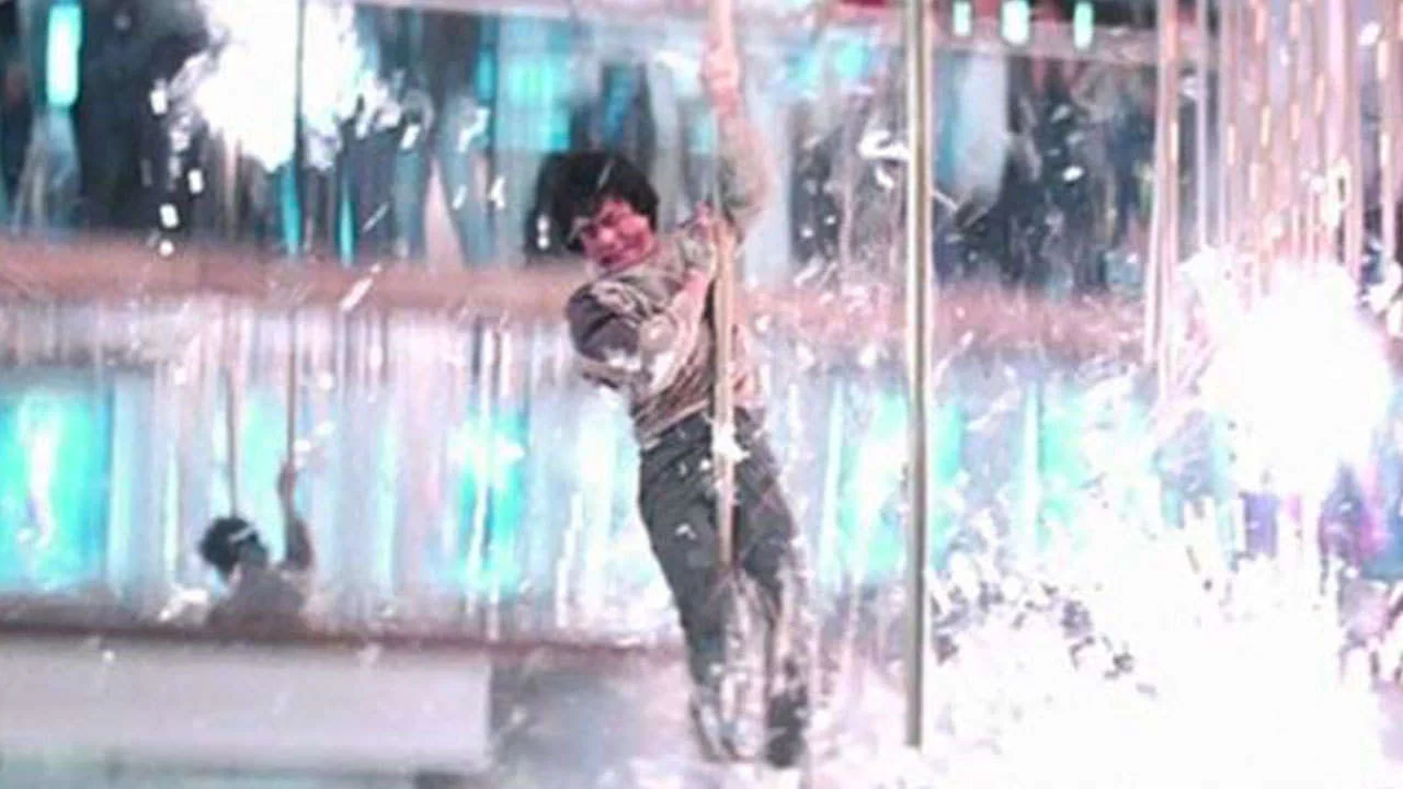 Jackie Chan's Police Story & Police Story 2 (blu-ray) - Image 3