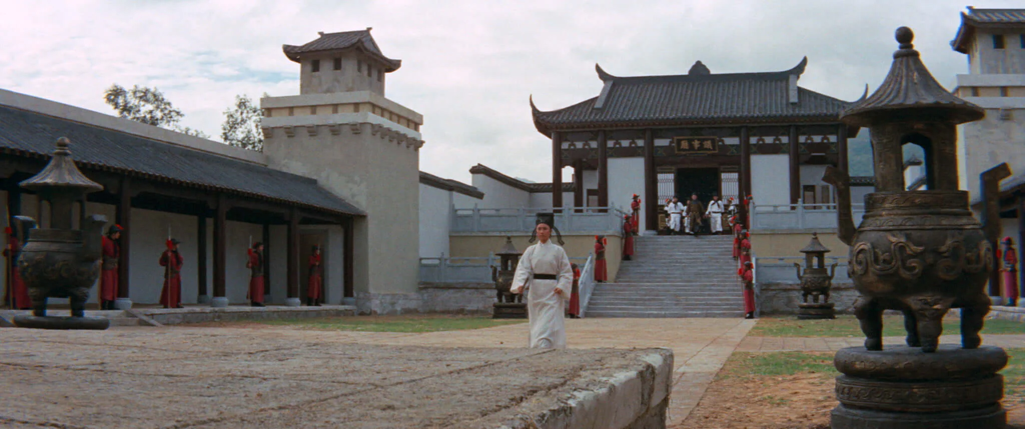 The Invincible Eight (bluray) Limited Edition slipcase version - Image 2